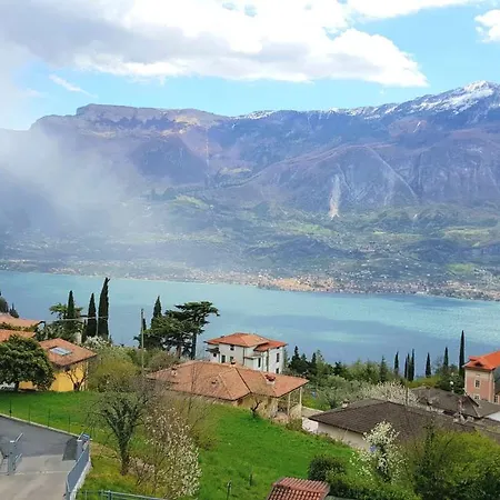 Apartment La Quiete 08 View By Garda Domus Mea